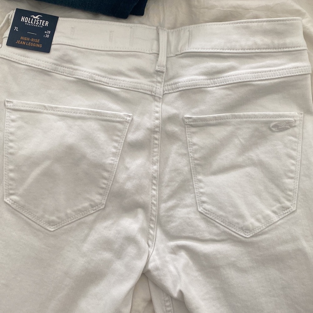 Hollister Jeans - Picture 4 of 5